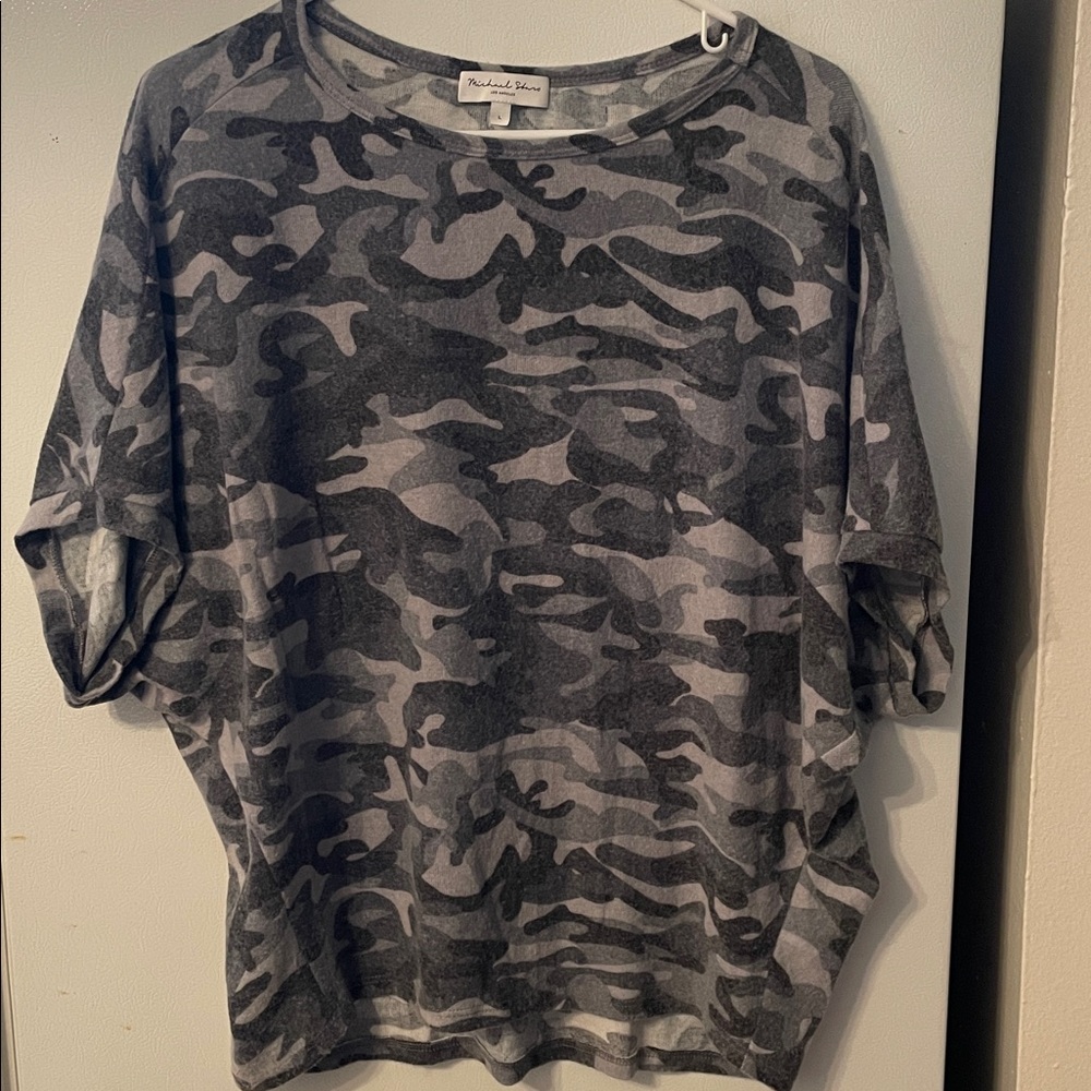 Michael Stars Women’s Large Camouflage Top Comfort Soft